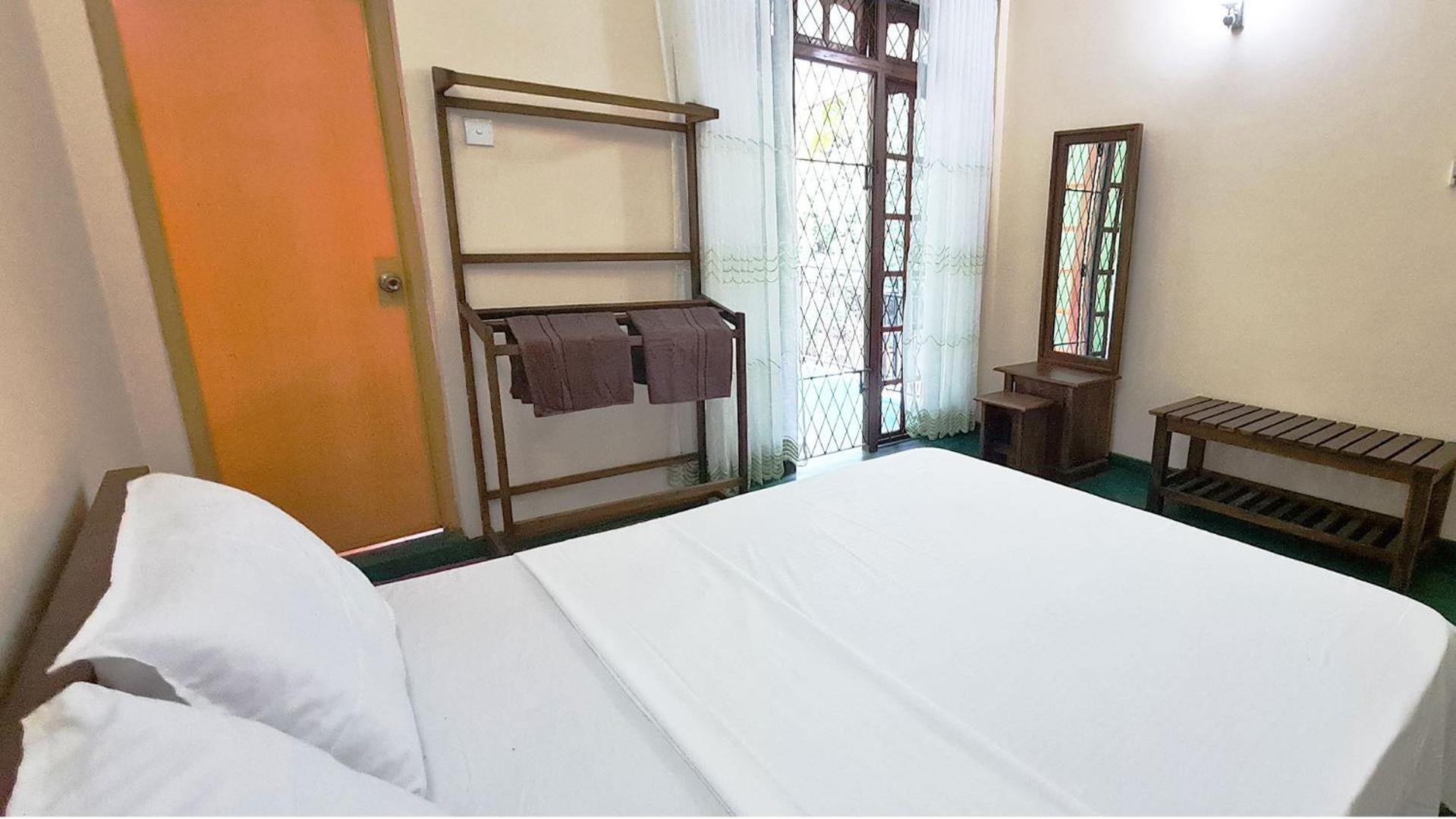 Kandy Guest House Kiribathkumbura Kültér fotó
